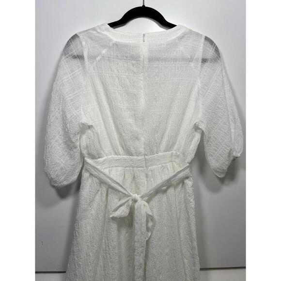 Petal And Pup Dress White Ittai Bridal Quinnie Medium Short - Picture 8 of 9